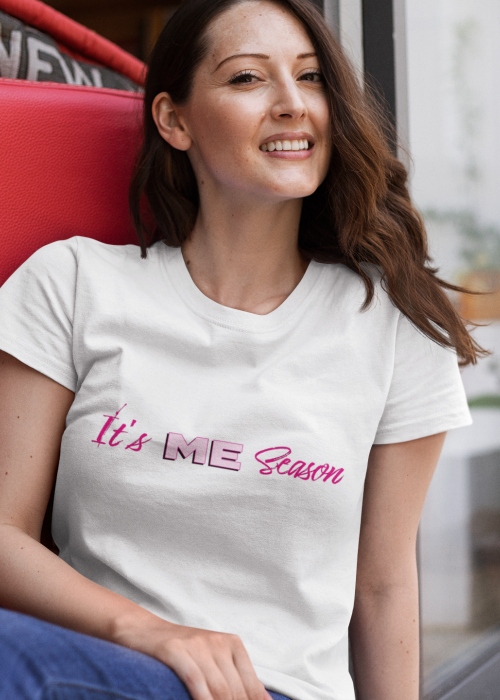 It's Me Season Short-Sleeved Women's Crew T-Shirt Classic Fit, Sizes S-5XL